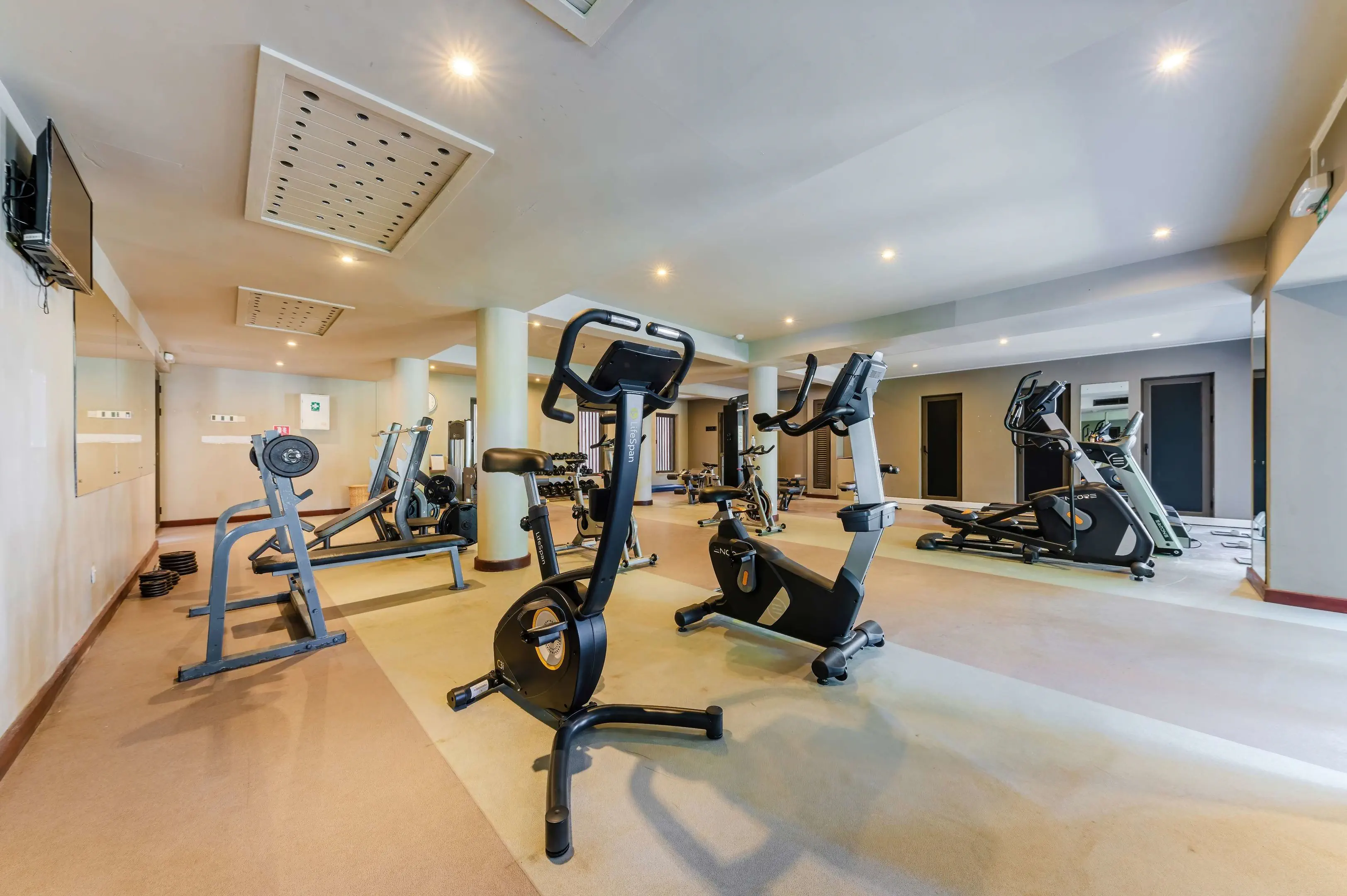 Отель: Beach Resort Belle Mare by Radisson Group