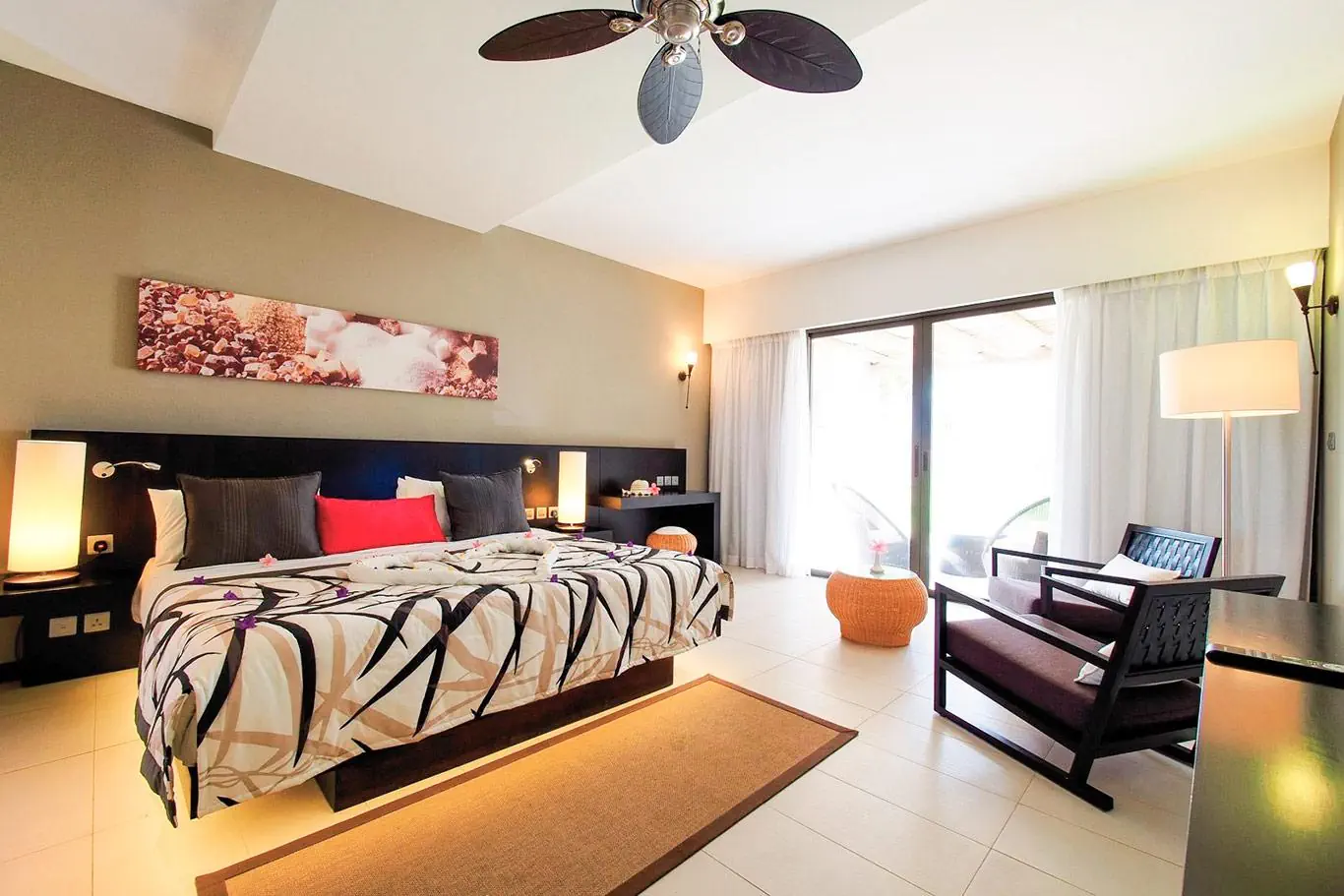 Отель: Beach Resort Belle Mare by Radisson Group
