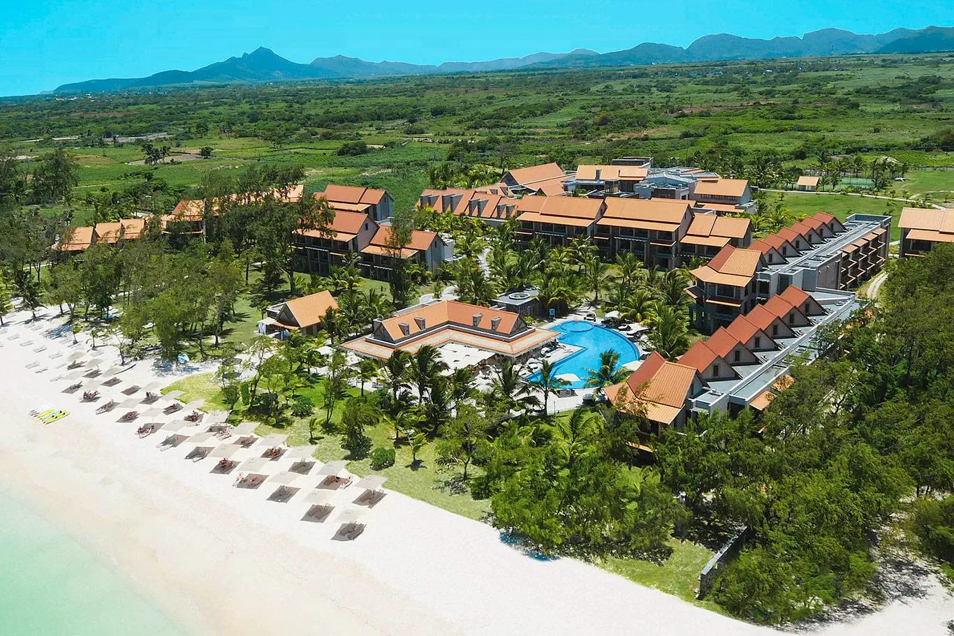 Отель: Beach Resort Belle Mare by Radisson Group