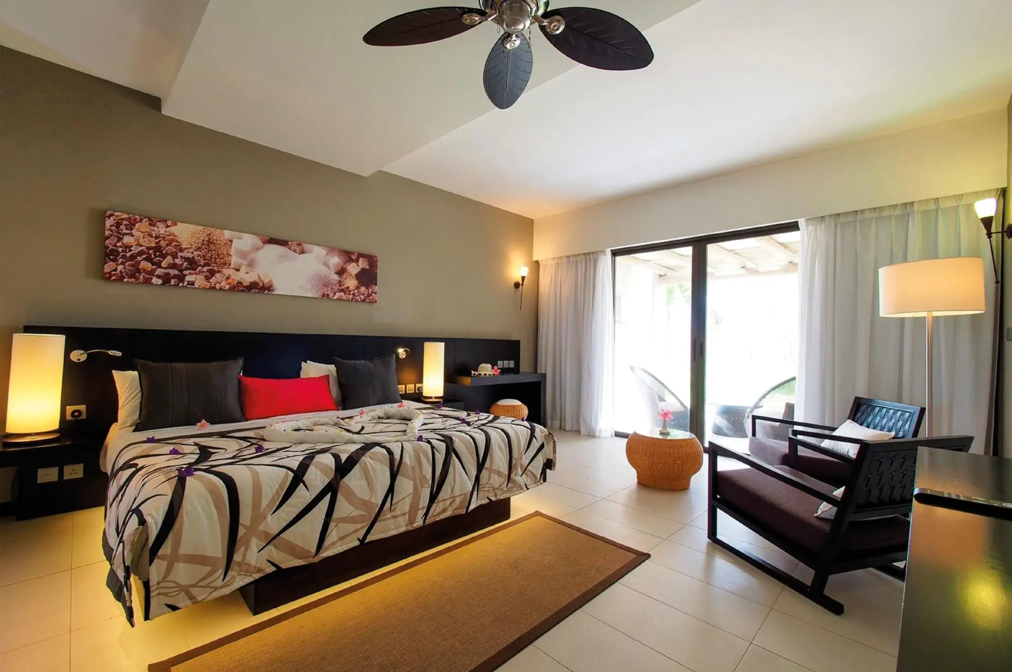 Отель: Beach Resort Belle Mare by Radisson Group