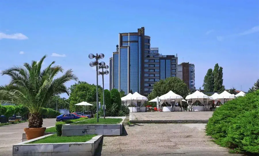 Rosslyn Dimyat - zdjęcie 4