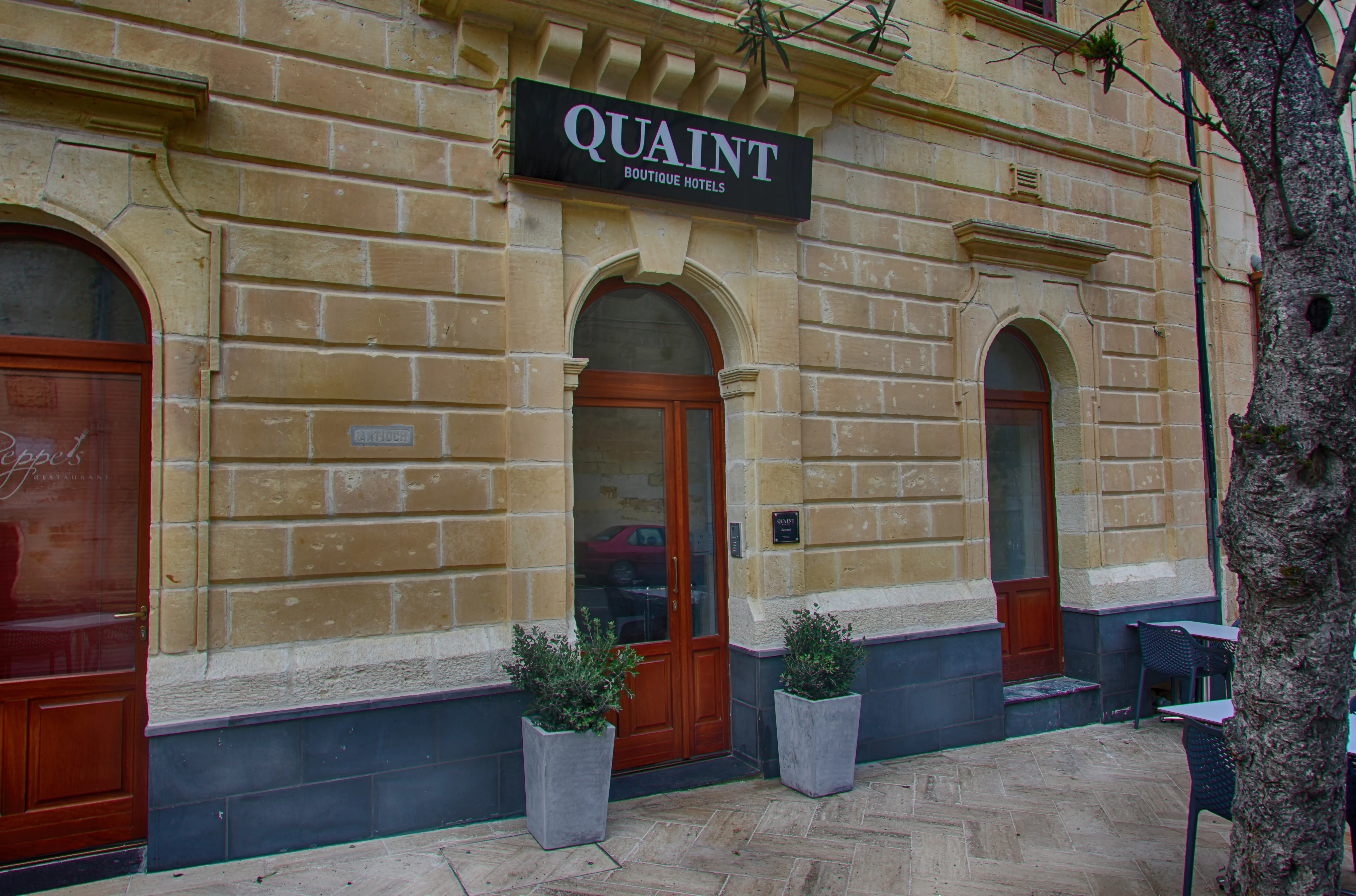 Quaint Boutique Sannat - zdjęcie 5