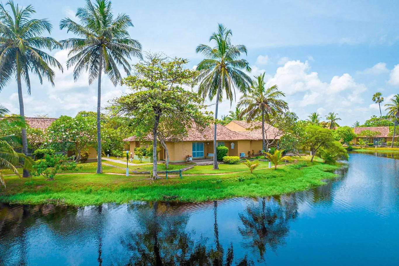 Club Palm Bay