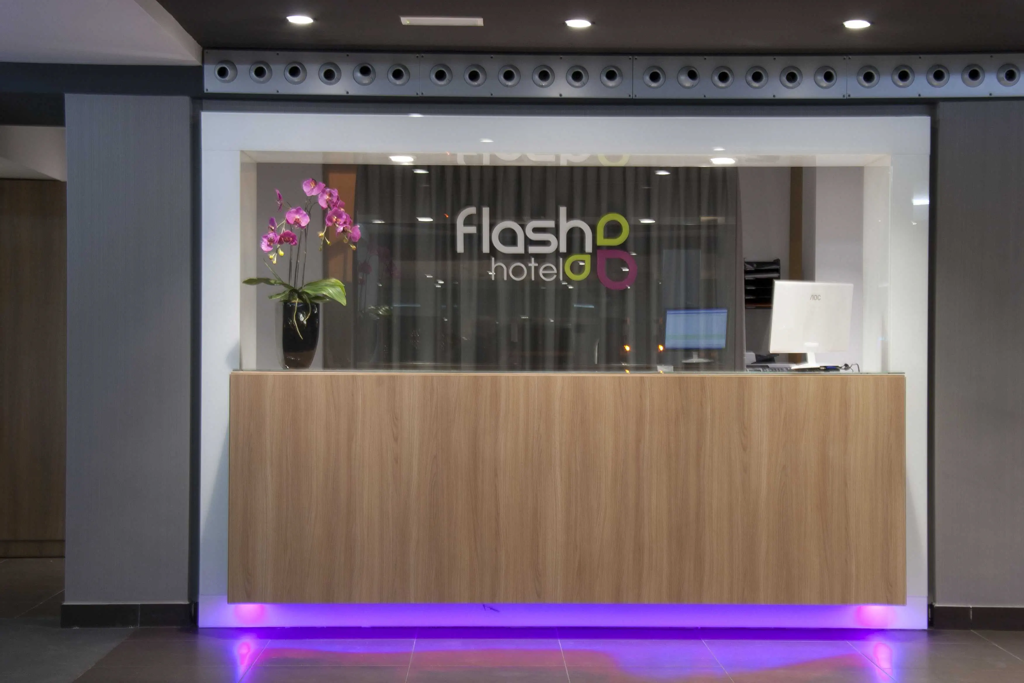 Flash Benidorm photo 1