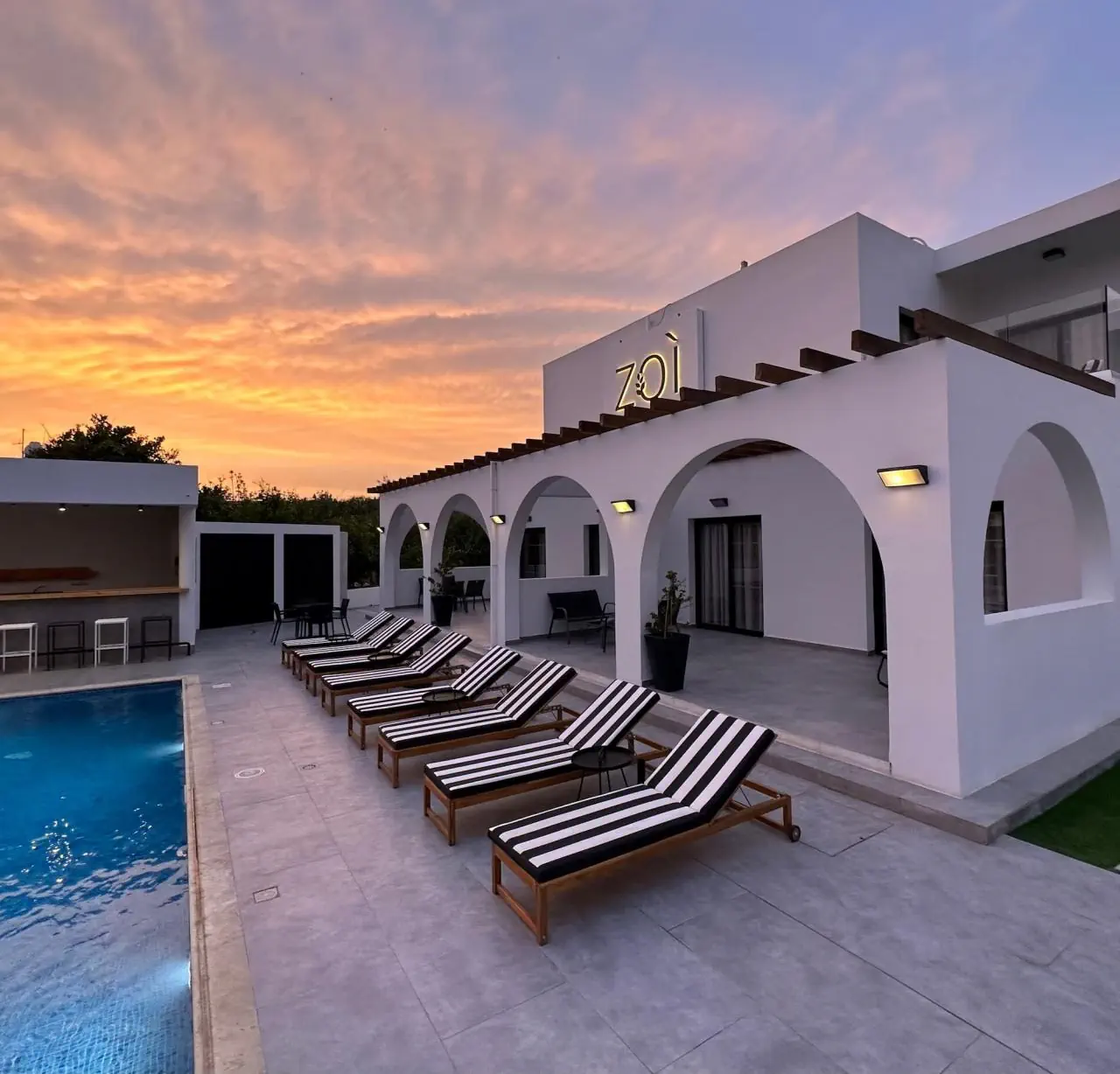 ZOI HOTEL