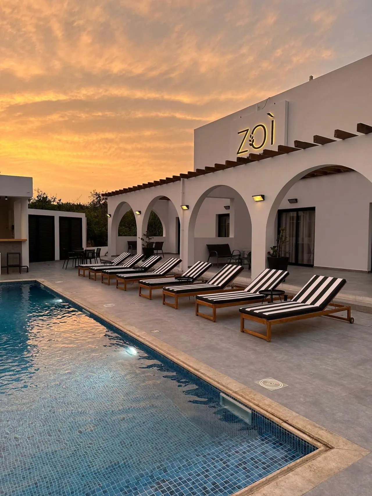 ZOI HOTEL