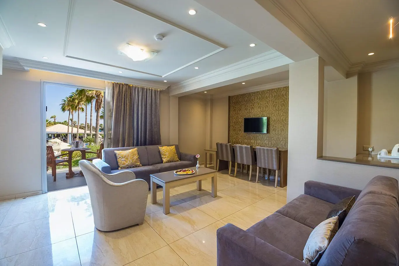HOTEL Adams Beach Hotel
