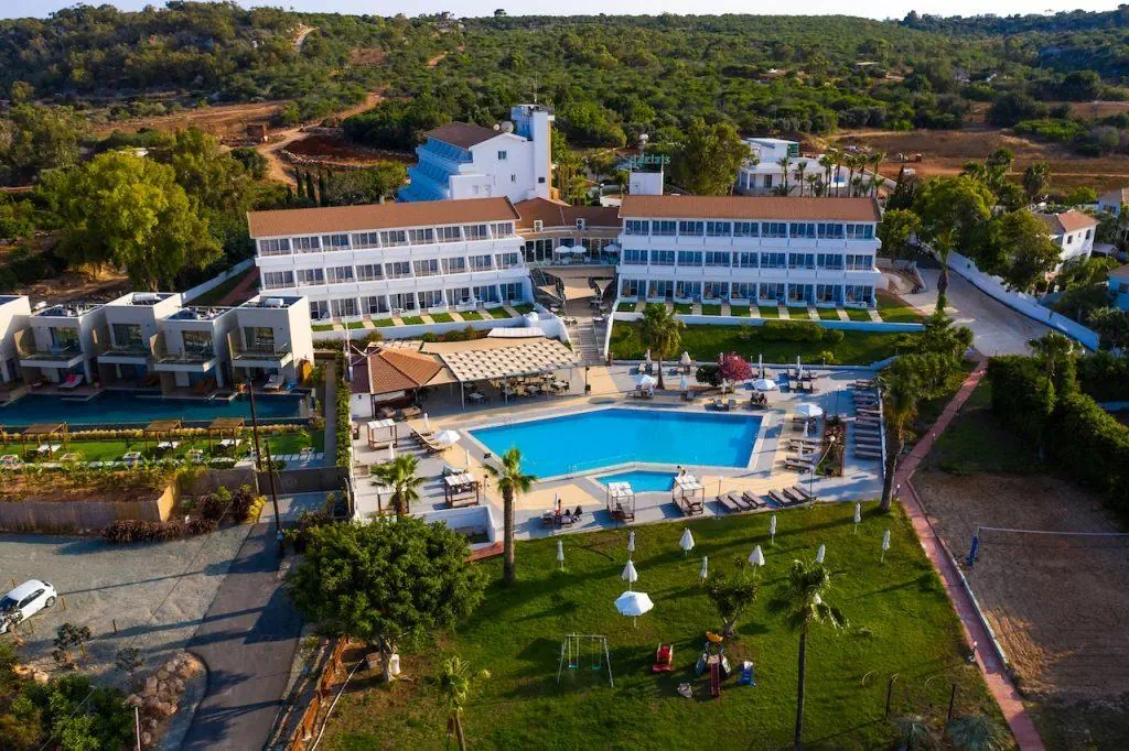 ADELAIS HOTEL