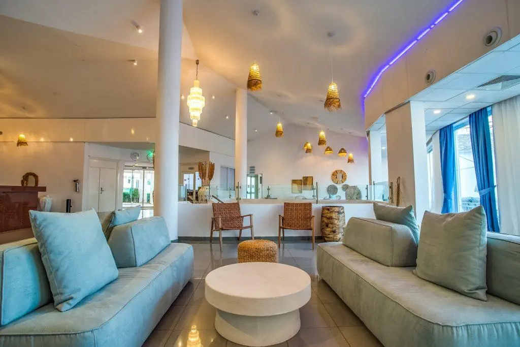 ADELAIS HOTEL