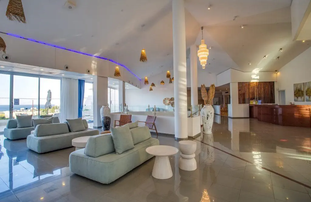 ADELAIS HOTEL