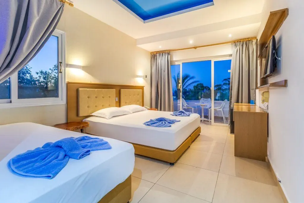 ADELAIS HOTEL