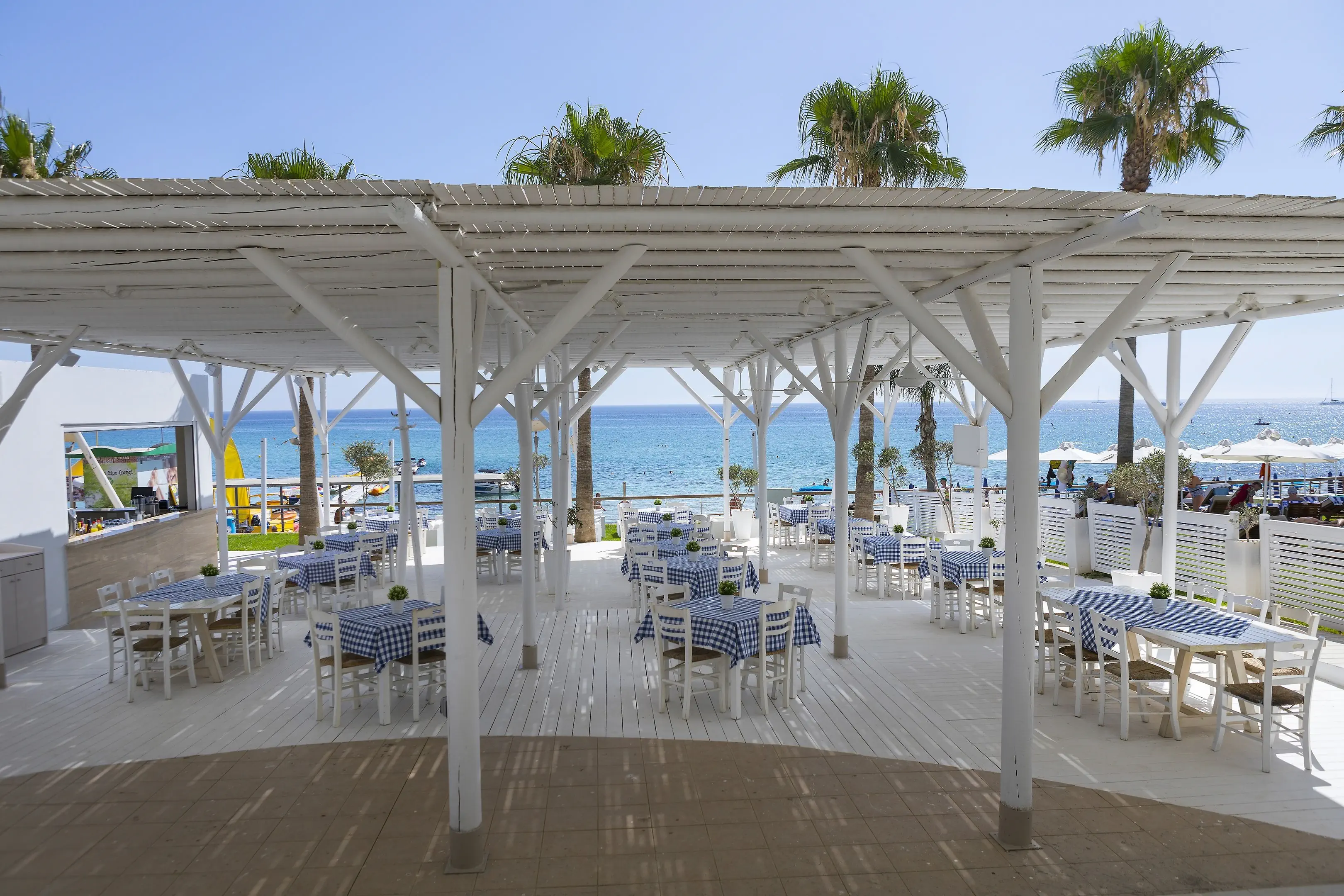 Constantinos The Great Beach - zdjęcie 35