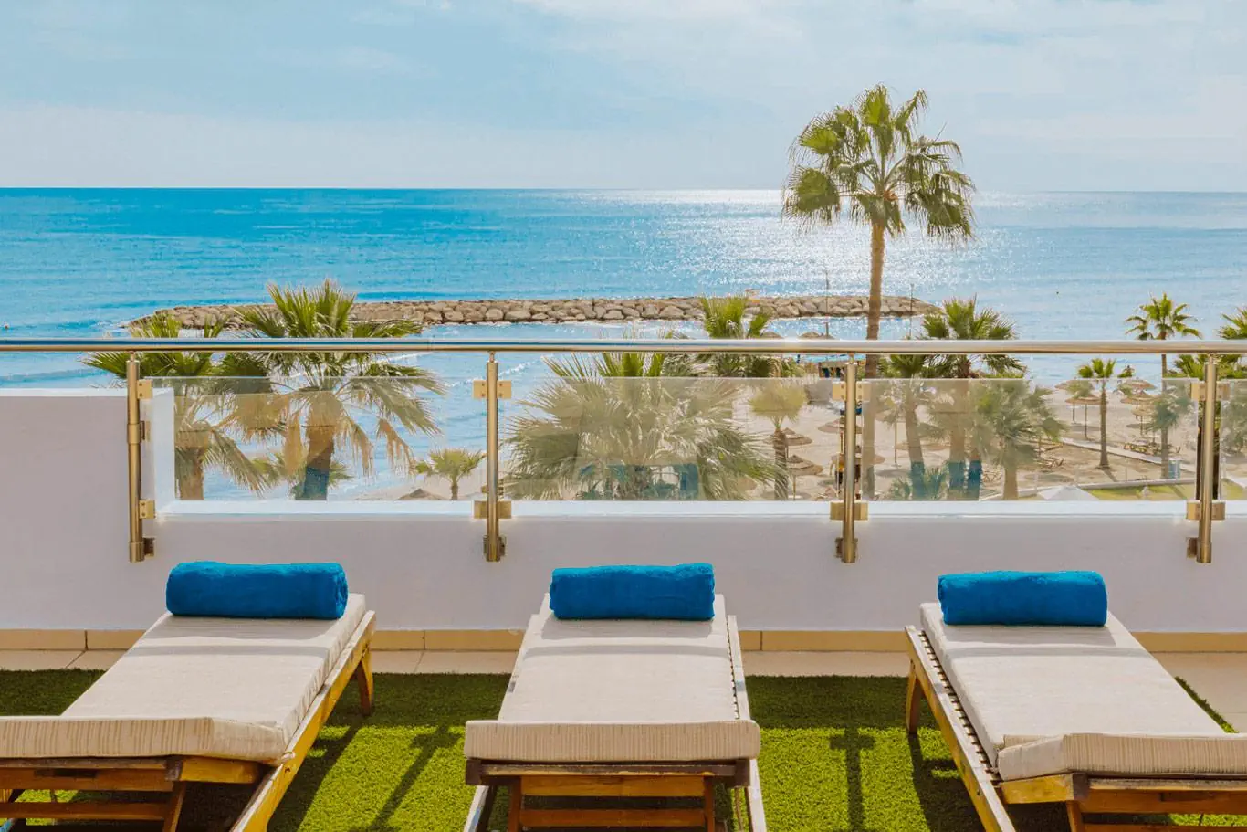Golden Bay Beach (Larnaka) - zdjęcie 31