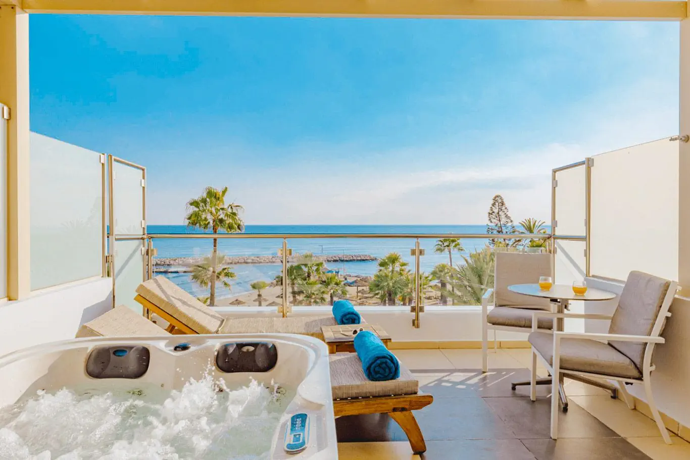 Golden Bay Beach (Larnaka) - zdjęcie 26