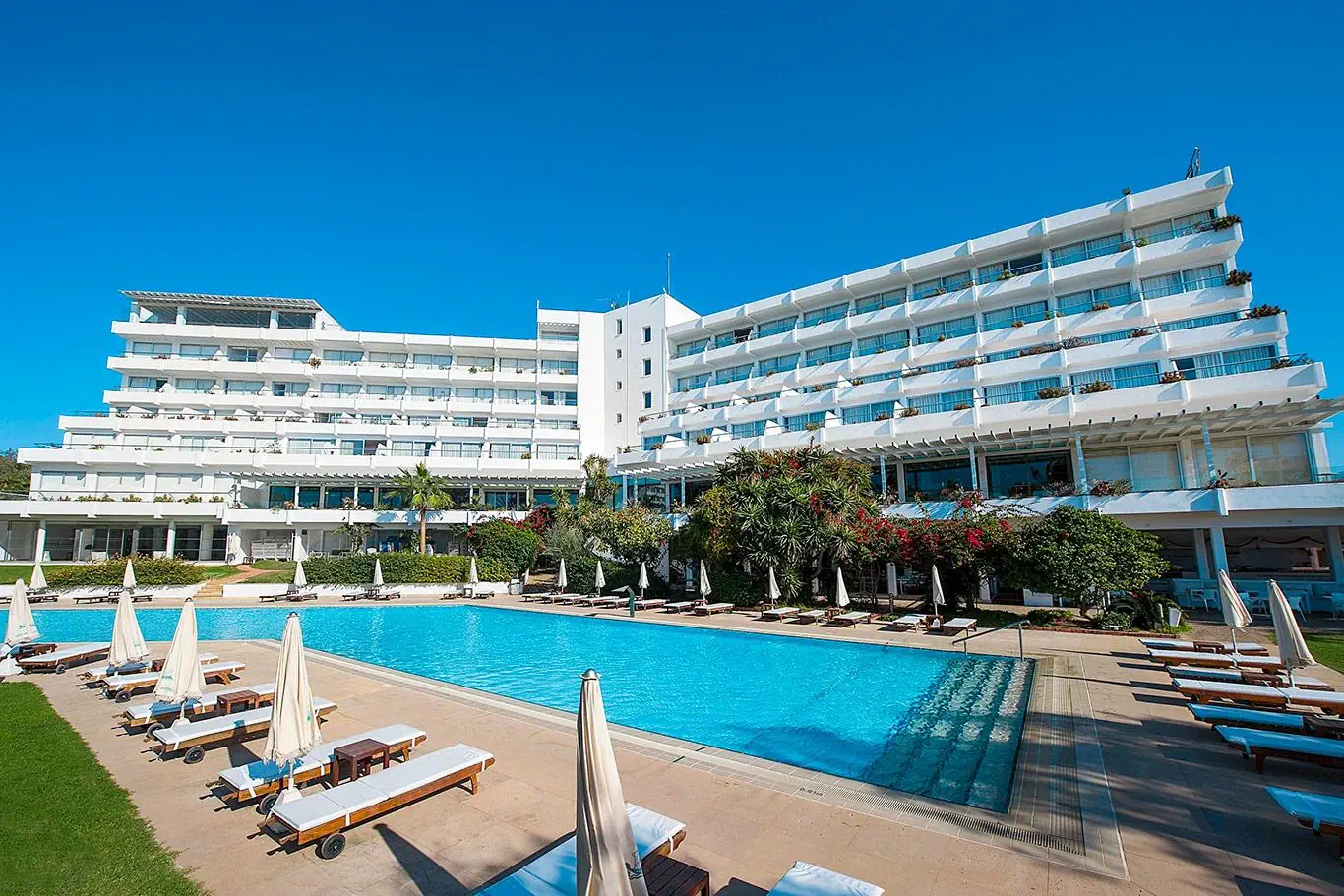 Grecian Sands Hotel