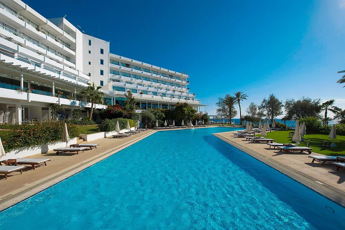 Grecian Sands Hotel