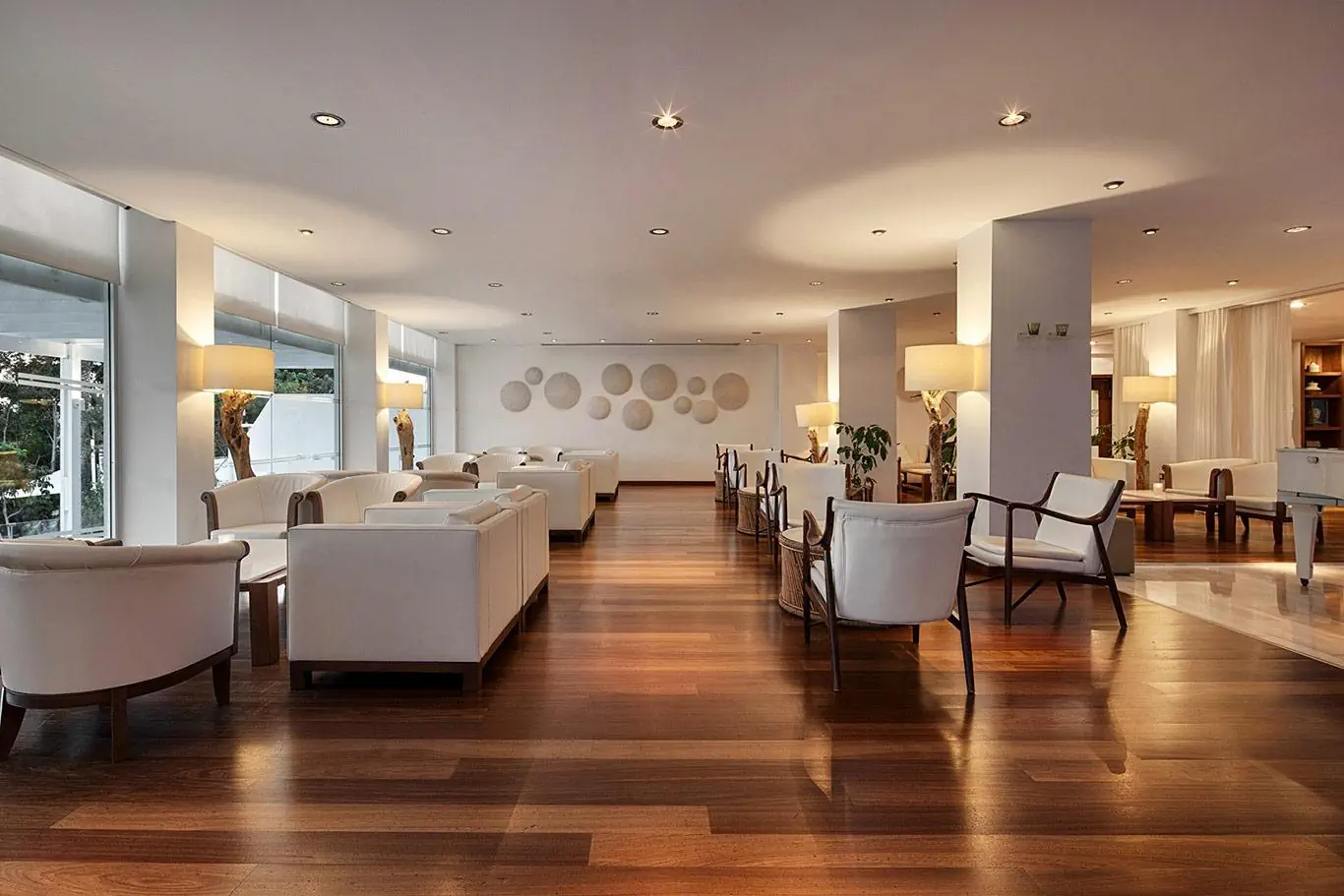 Grecian Sands Hotel