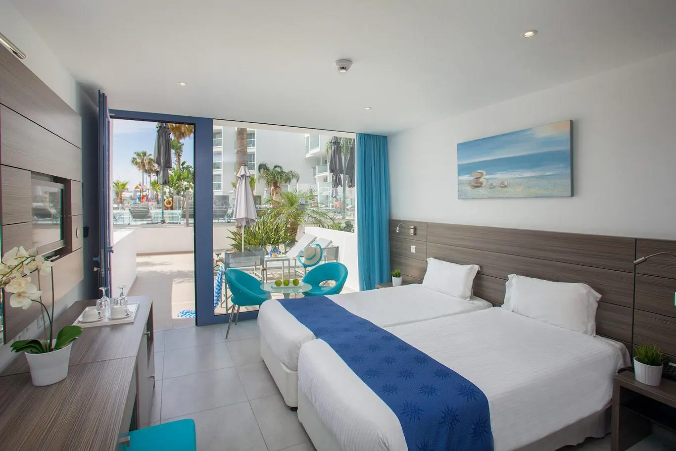 HOTEL Limanaki Beach Hotel