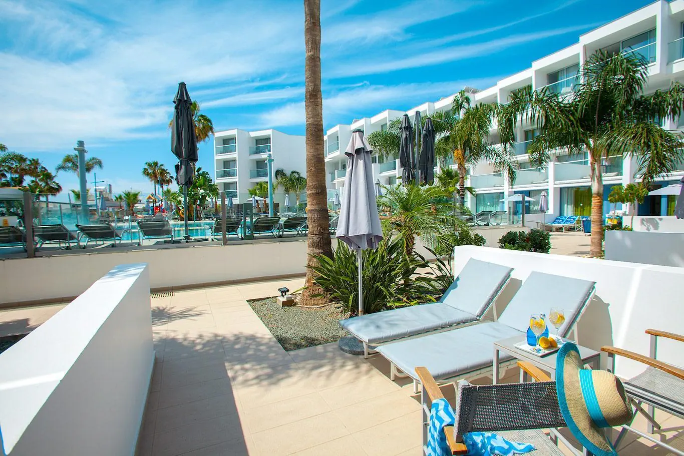 HOTEL Limanaki Beach Hotel