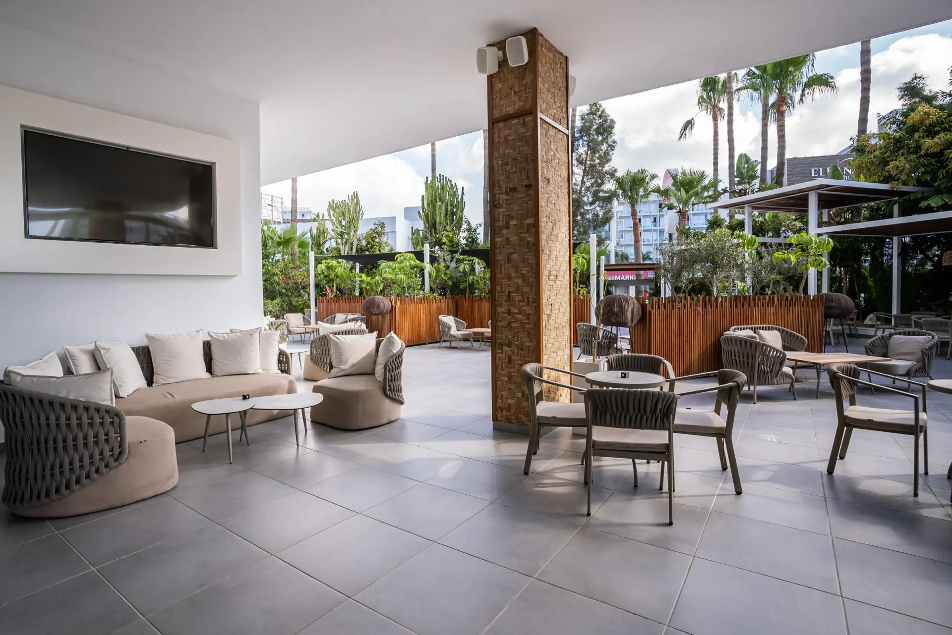 HOTEL MARGADINA LOUNGE HOTEL