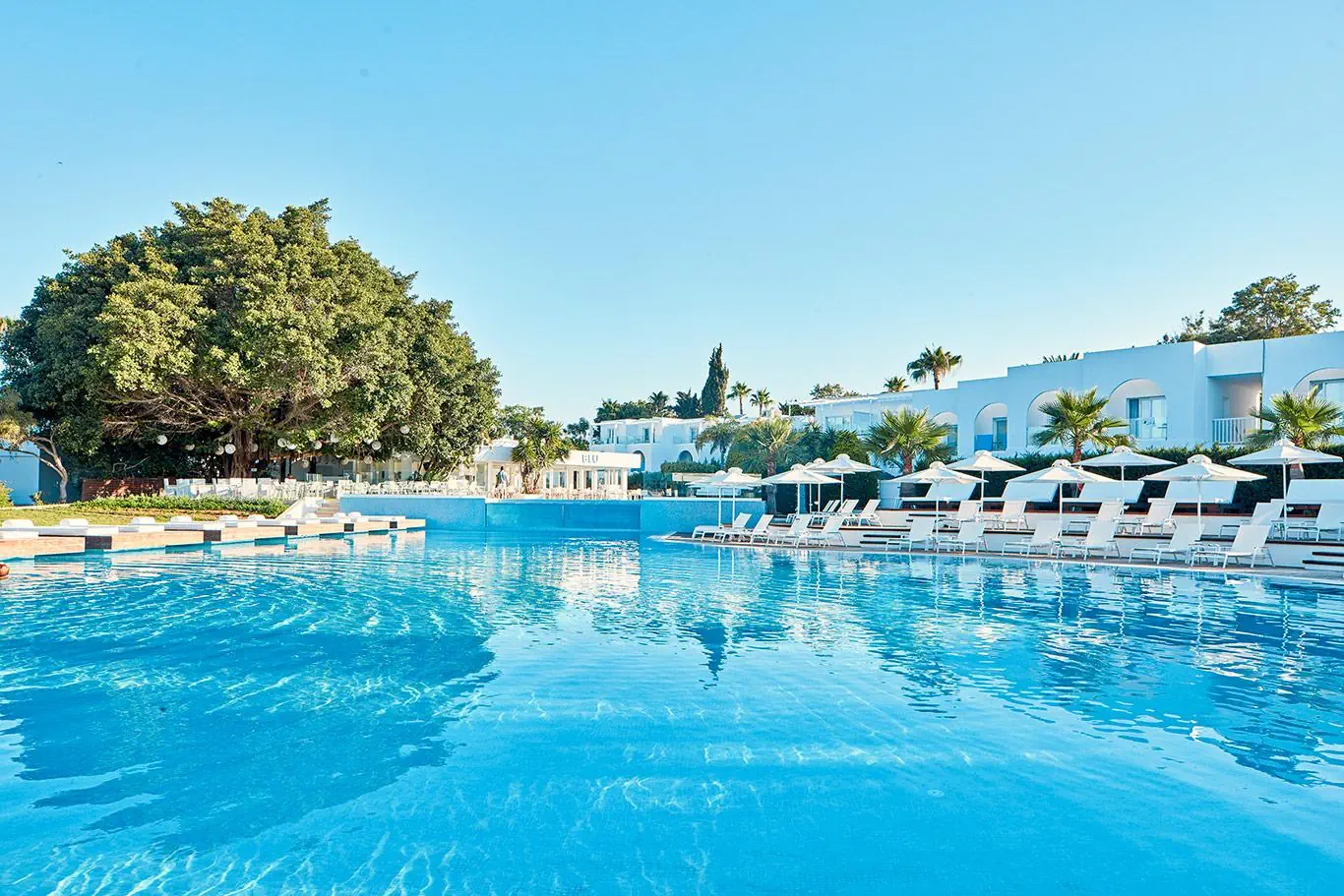 So White Club Resort - zdjęcie 6