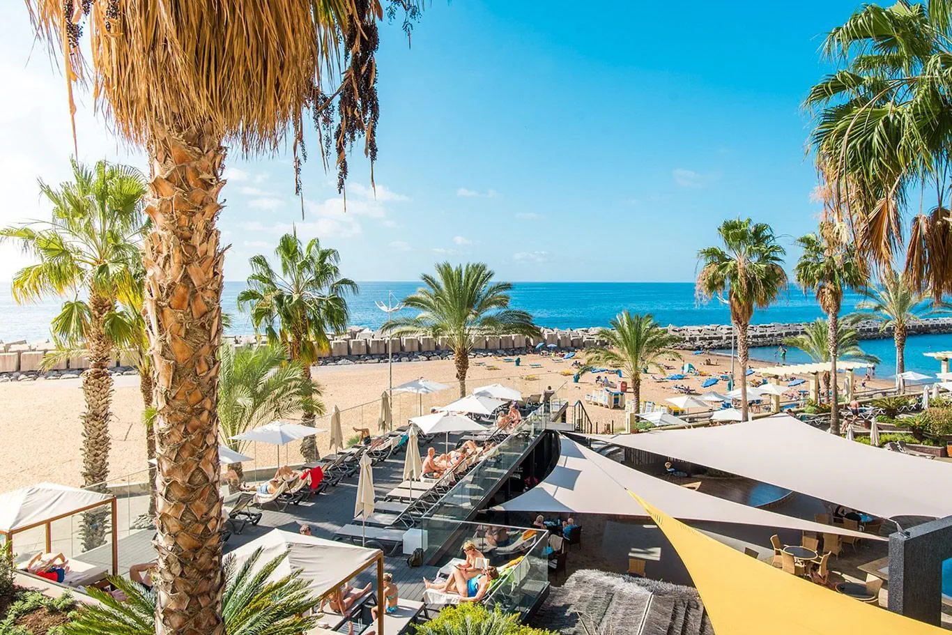 Calheta Beach - zdjęcie 4