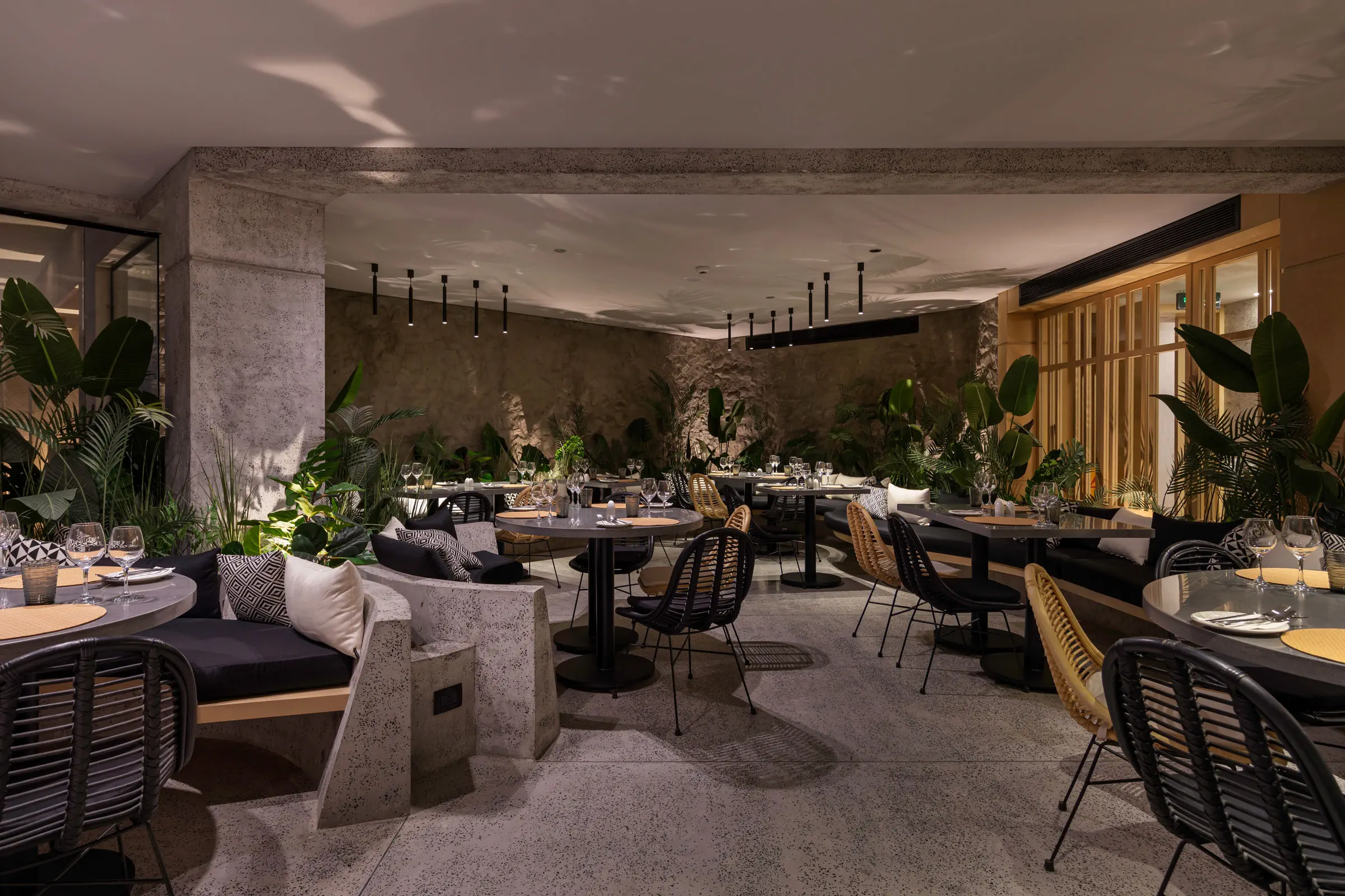 Creek Hotel and Residences - zdjęcie 7