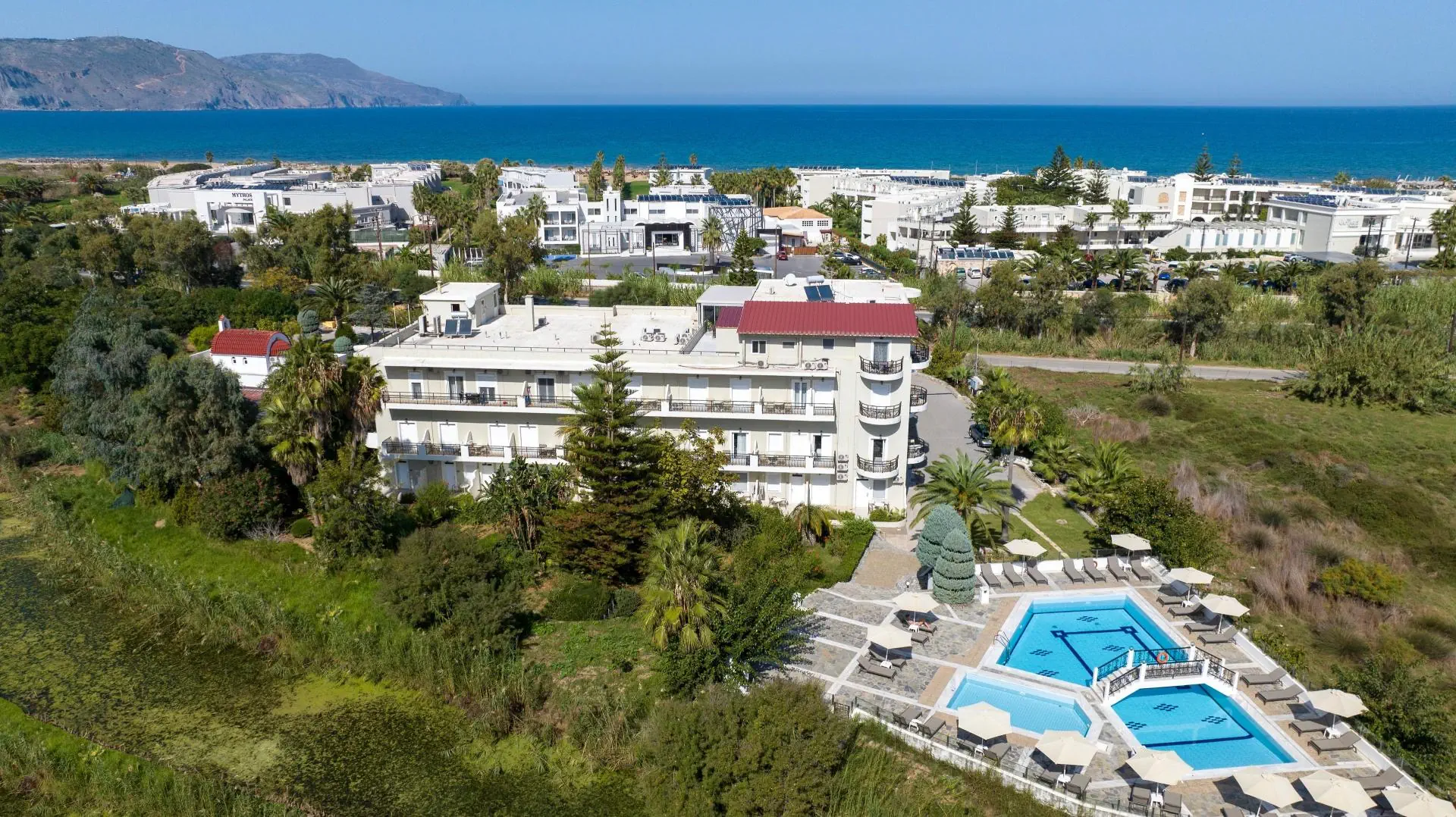 HOTEL Vantaris Garden