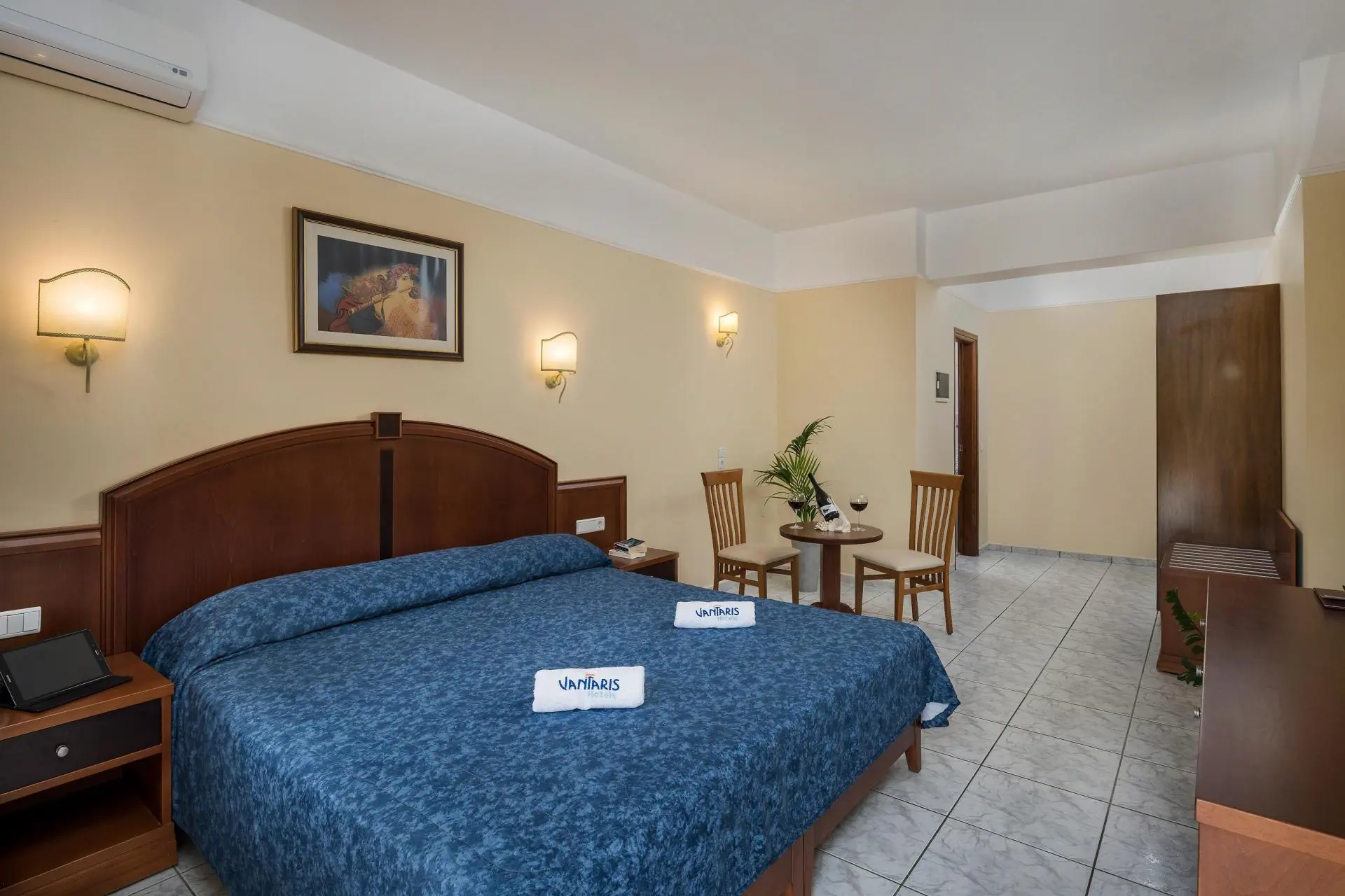 HOTEL Vantaris Garden