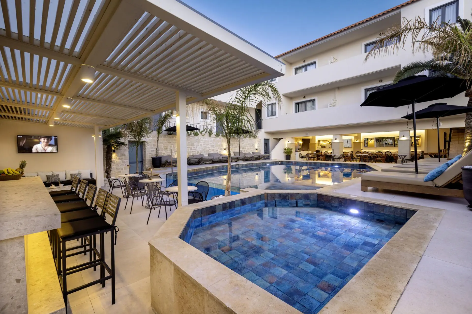 HOTEL La Stella Suites