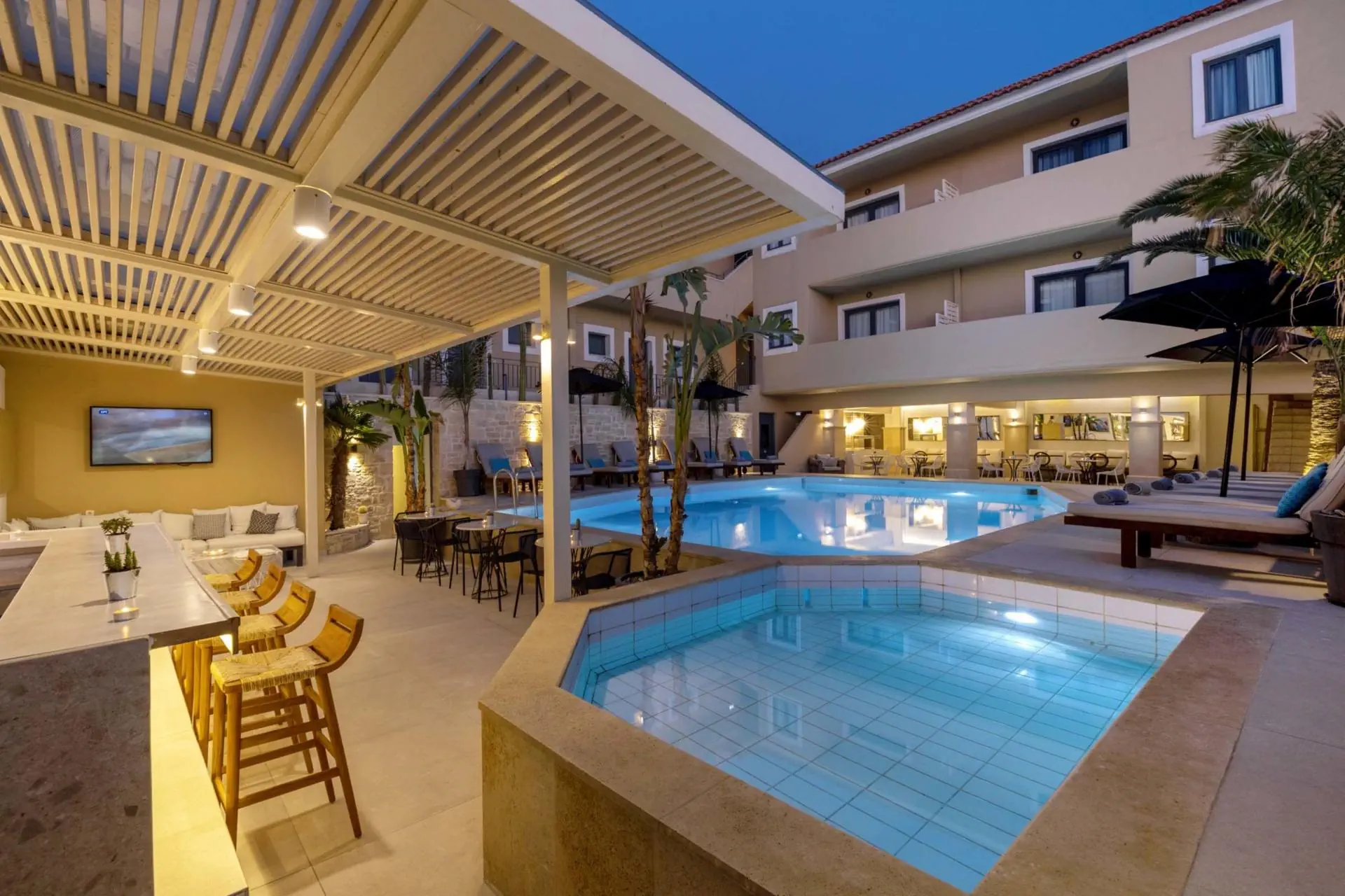 HOTEL La Stella Suites