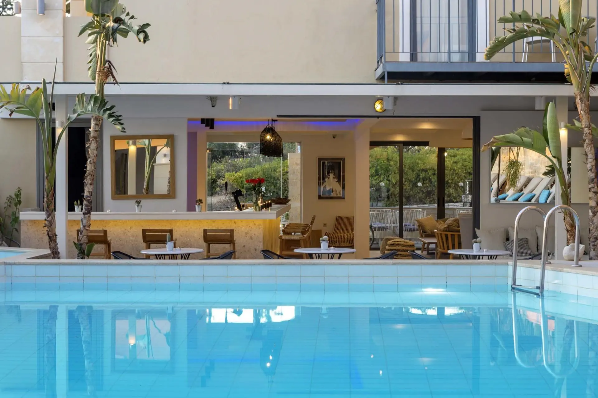 HOTEL La Stella Suites