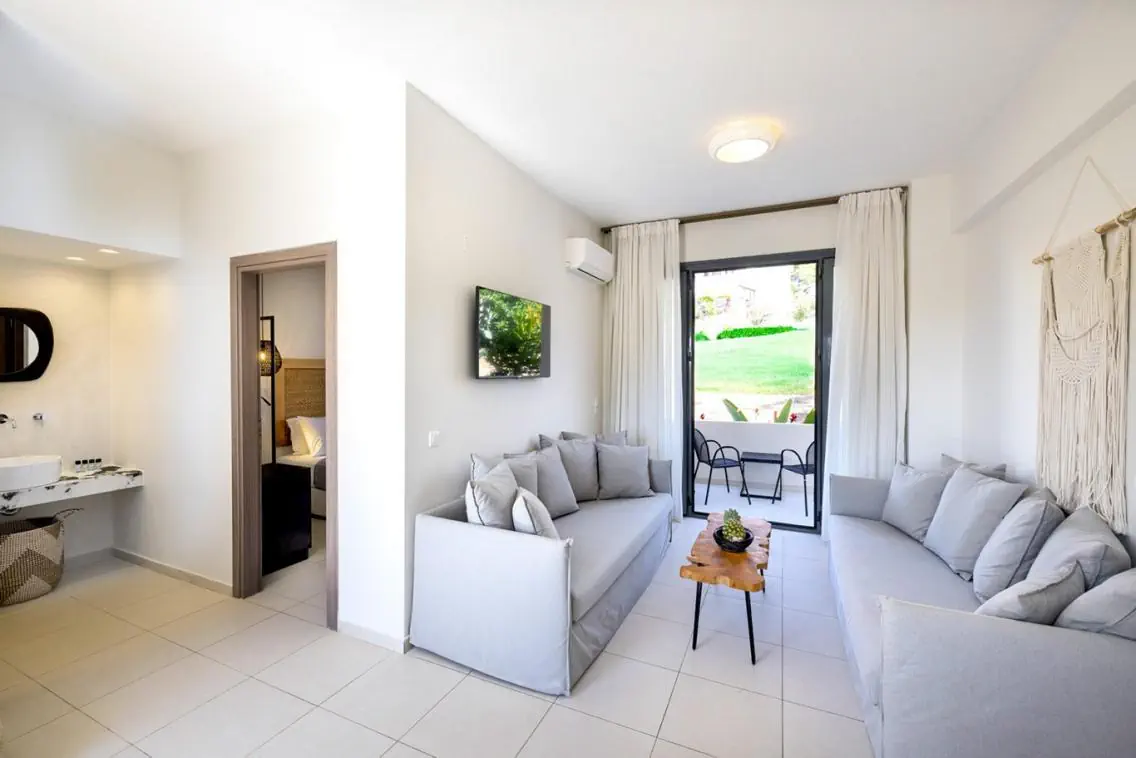 HOTEL La Stella Suites