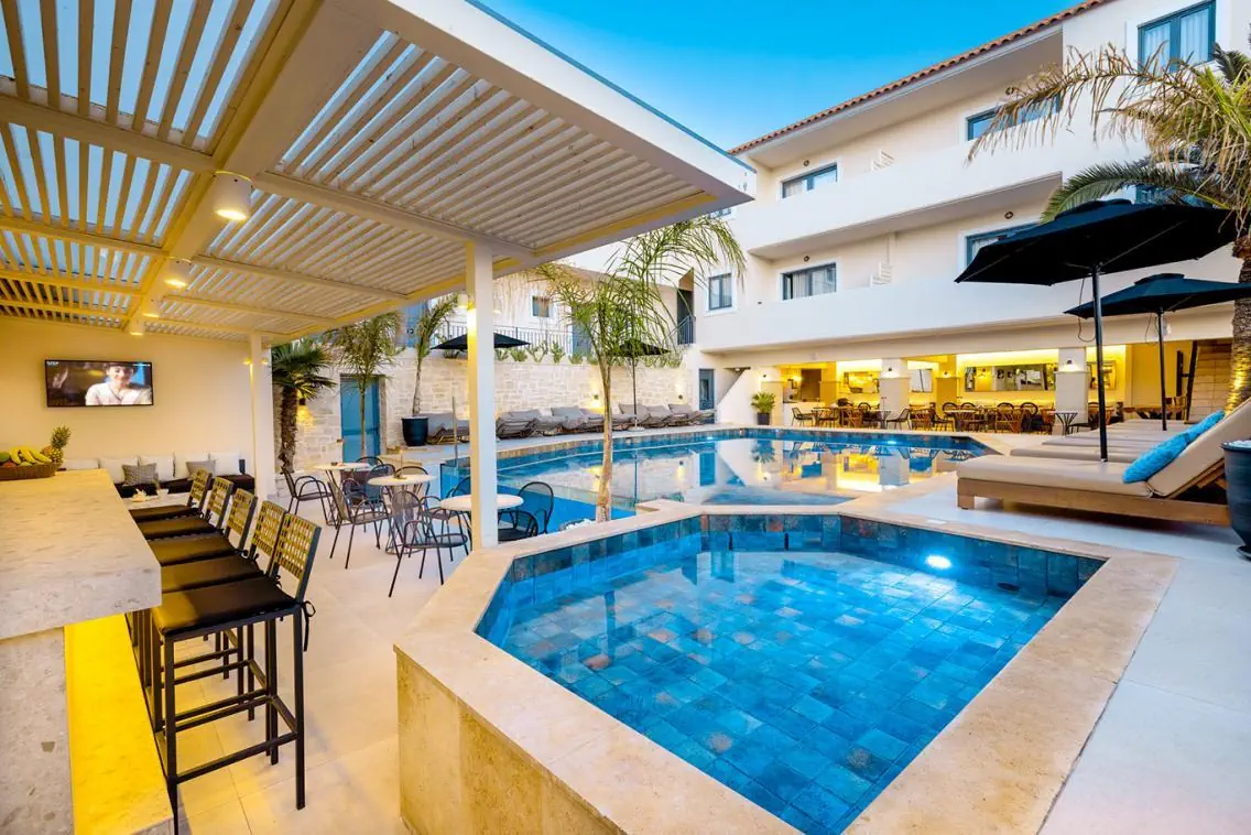 La Stella Suites