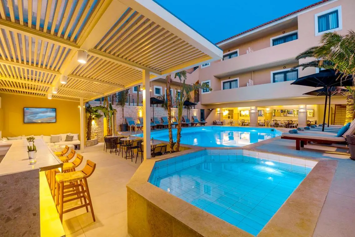 HOTEL La Stella Suites