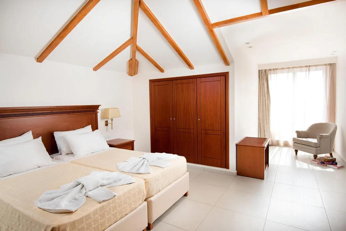 HOTEL Avalon Palace Hotel
