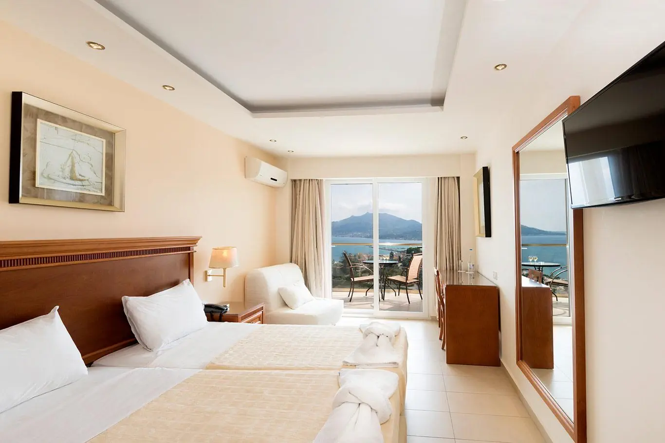 HOTEL Avalon Palace Hotel