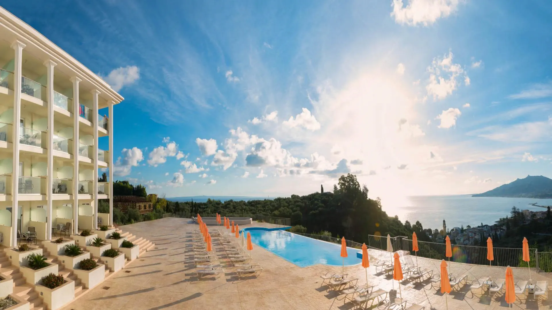 HOTEL Avalon Palace Hotel