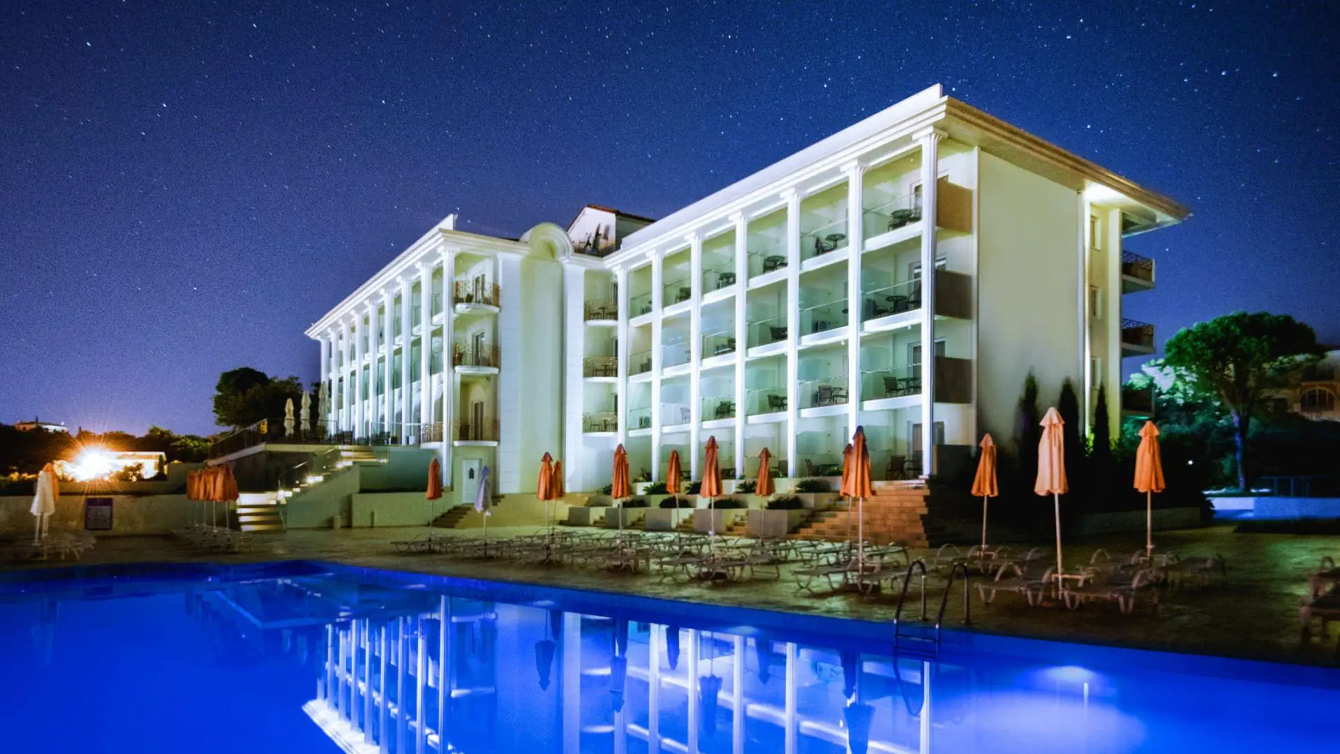 HOTEL Avalon Palace Hotel