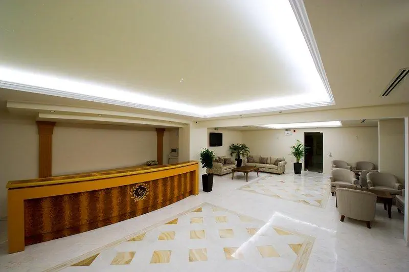 HOTEL Avalon Palace Hotel