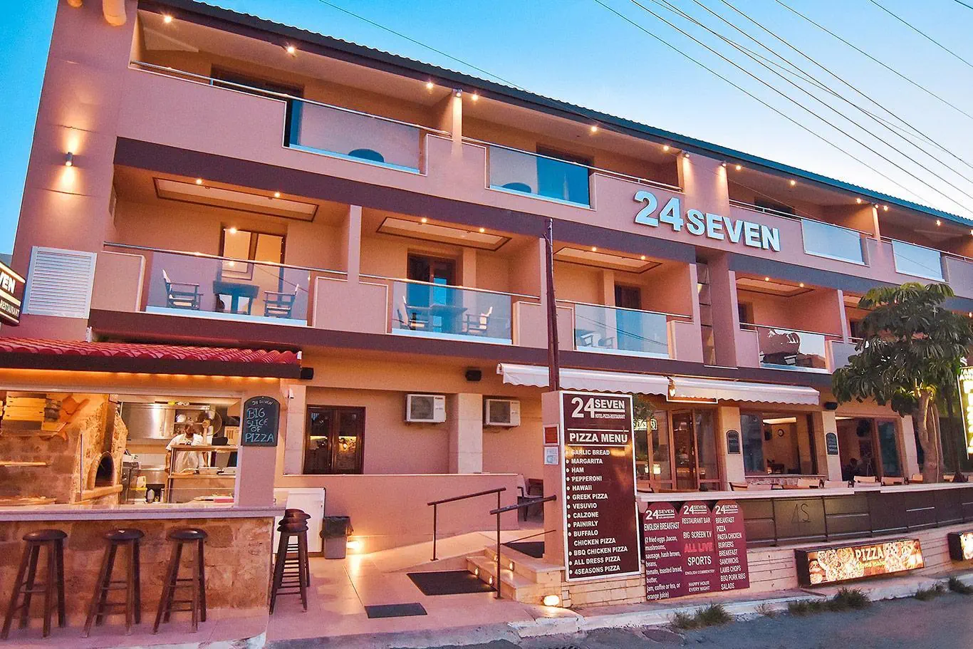 24 SEVEN BOUTIQUE HOTEL