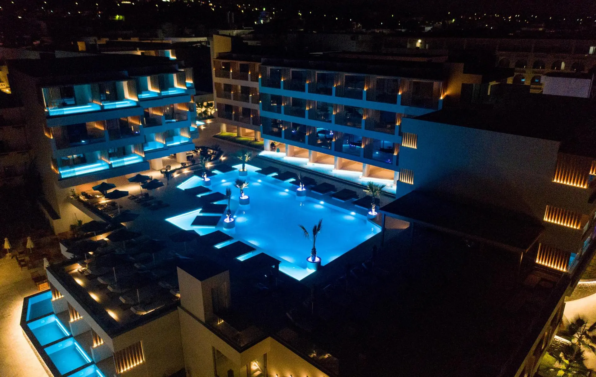 HOTEL AKASHA BEACH HOTEL & SPA