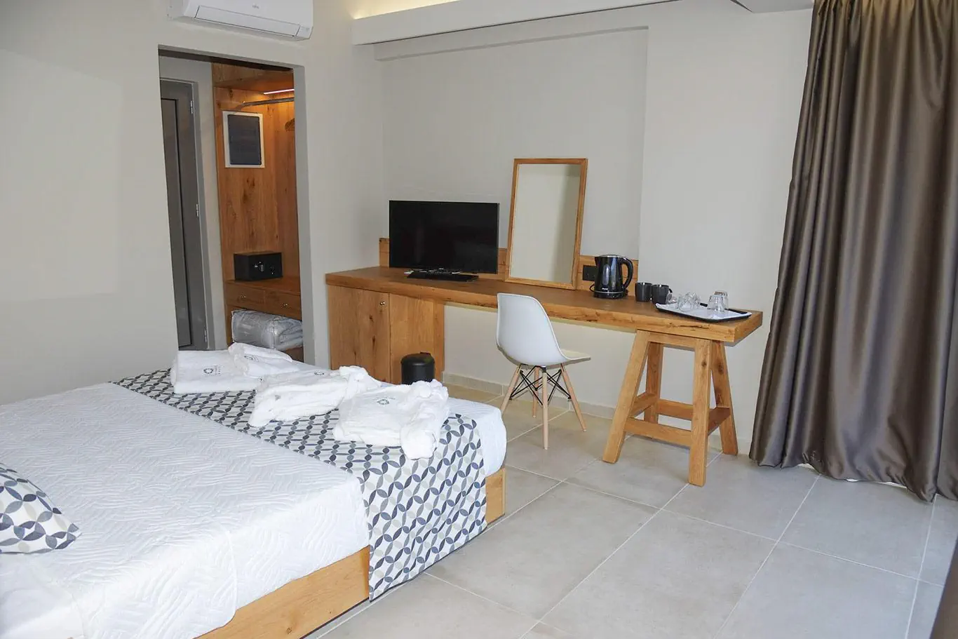 HOTEL Bali Diamond By Checkin