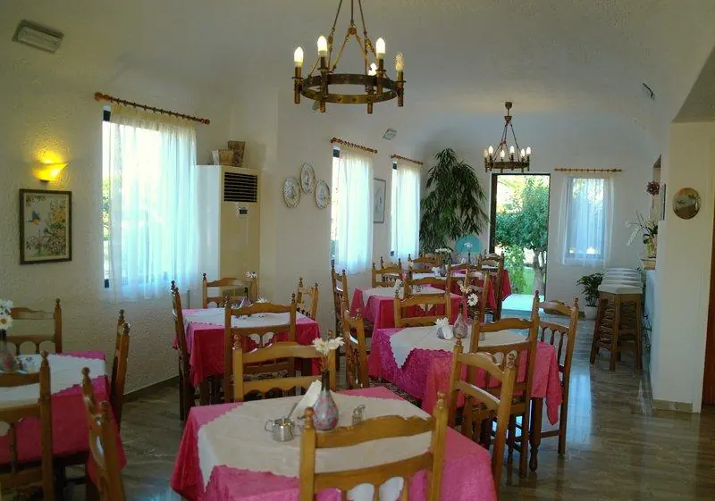 HOTEL ALTIS HOTEL
