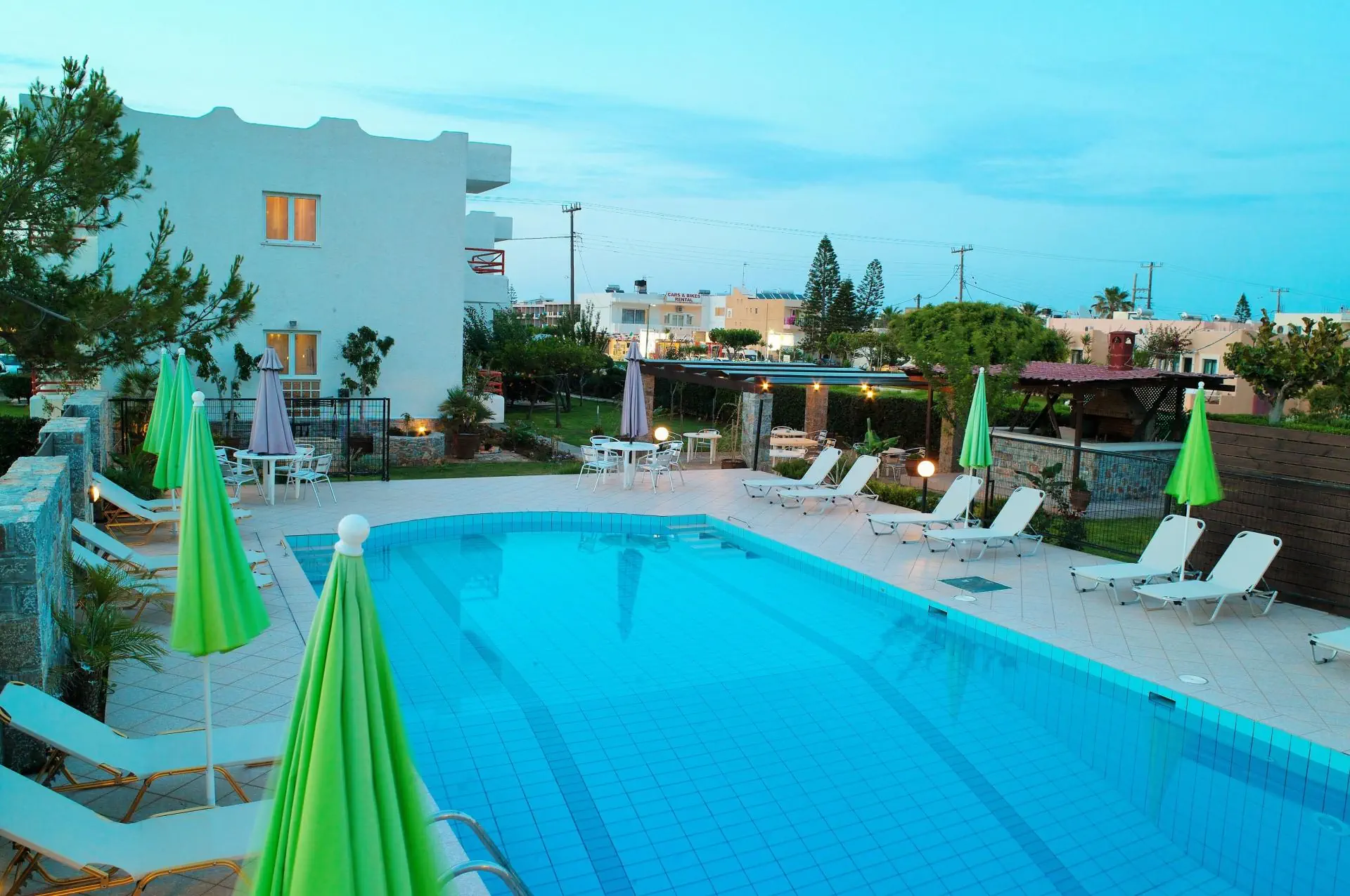 HOTEL ALTIS HOTEL