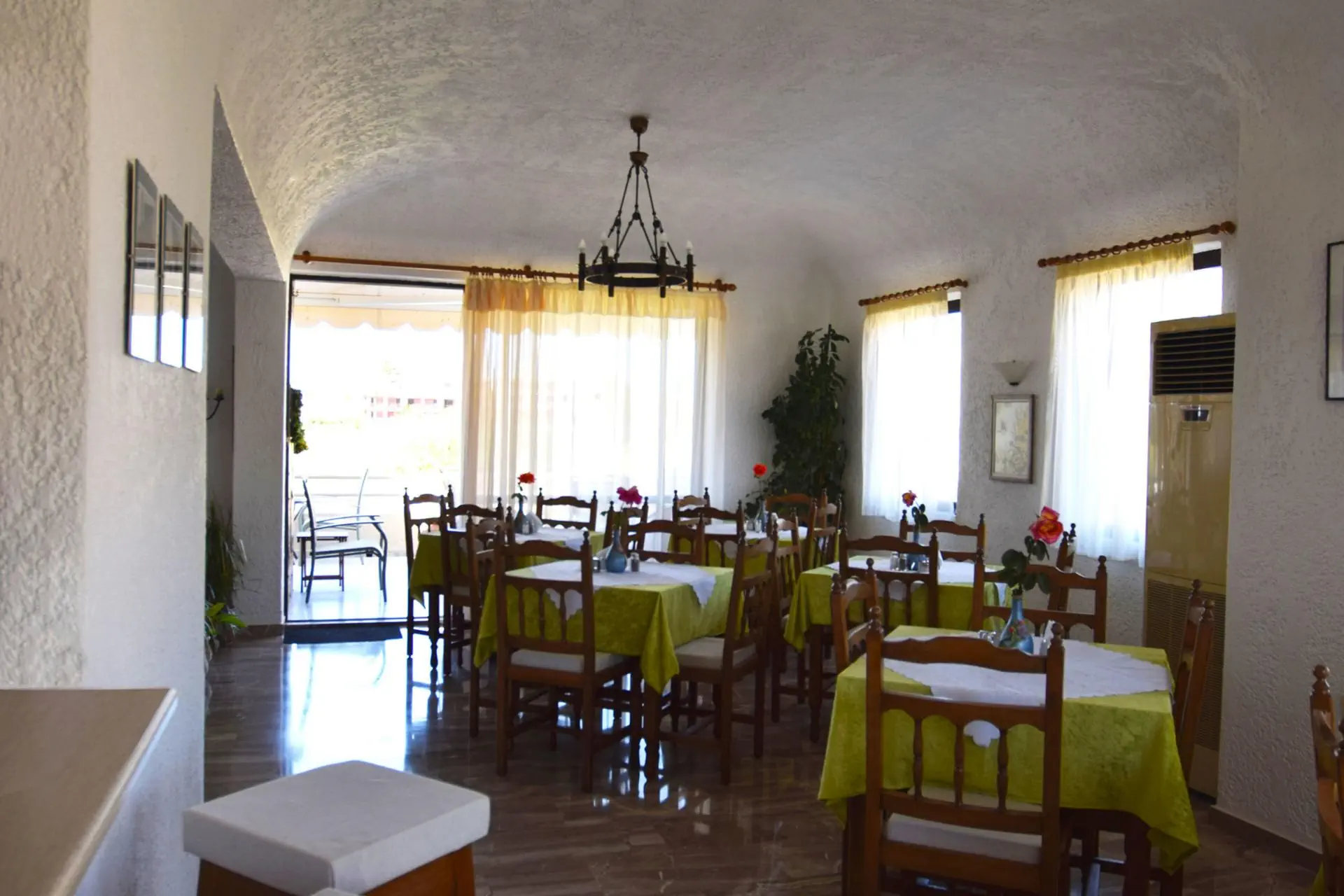 HOTEL ALTIS HOTEL