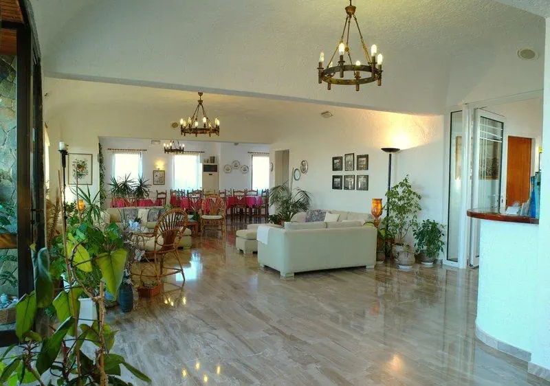 HOTEL ALTIS HOTEL