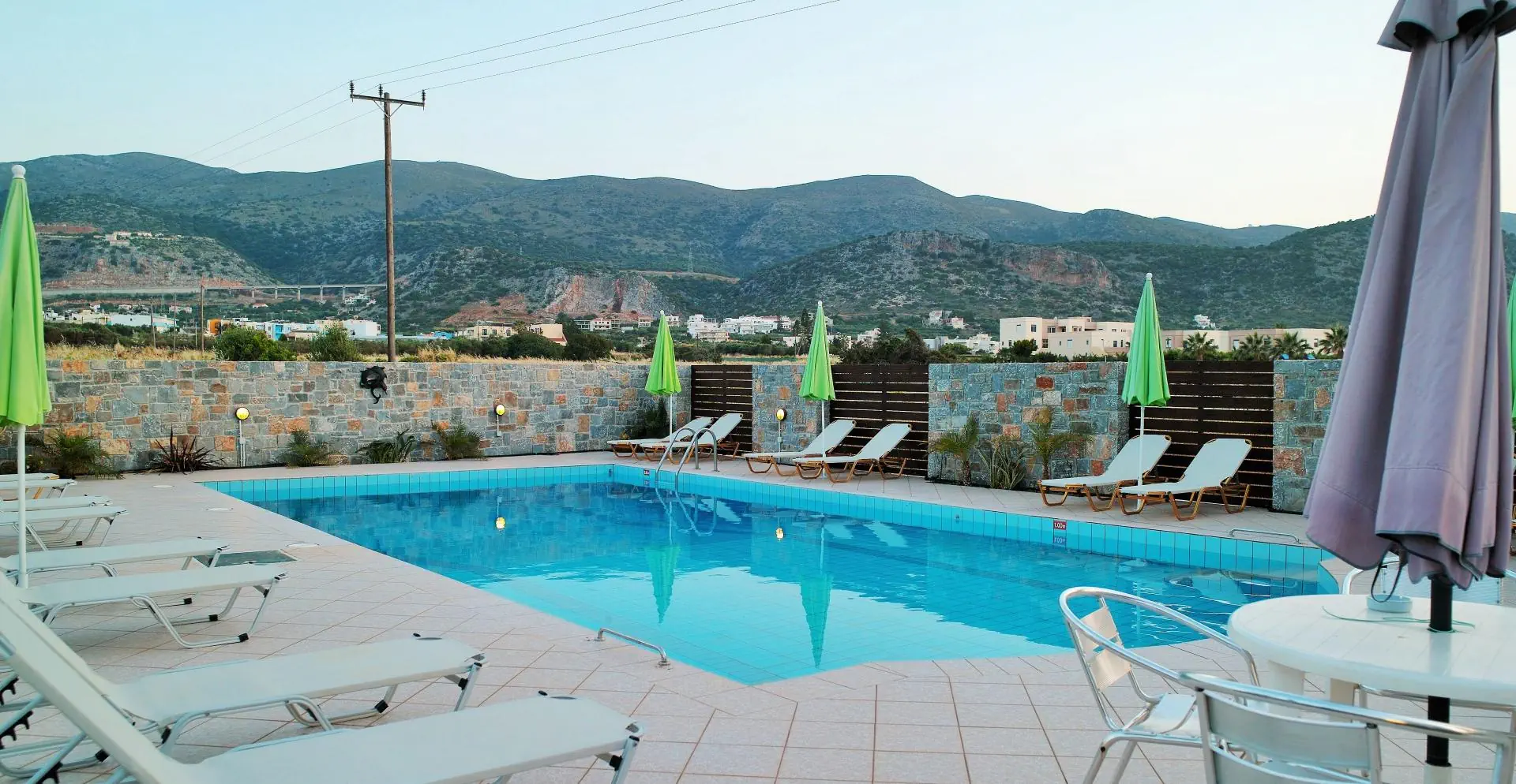 HOTEL ALTIS HOTEL