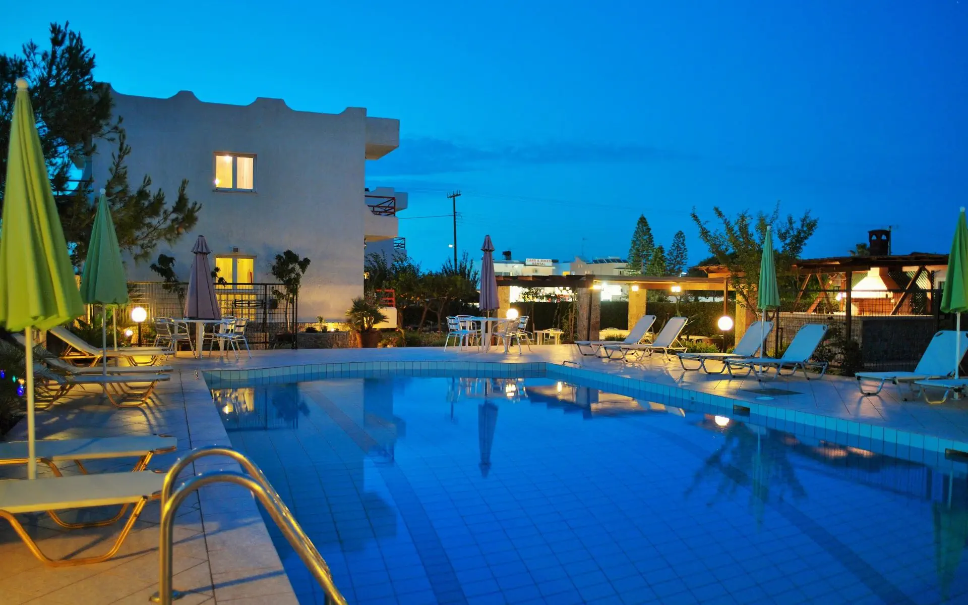HOTEL ALTIS HOTEL