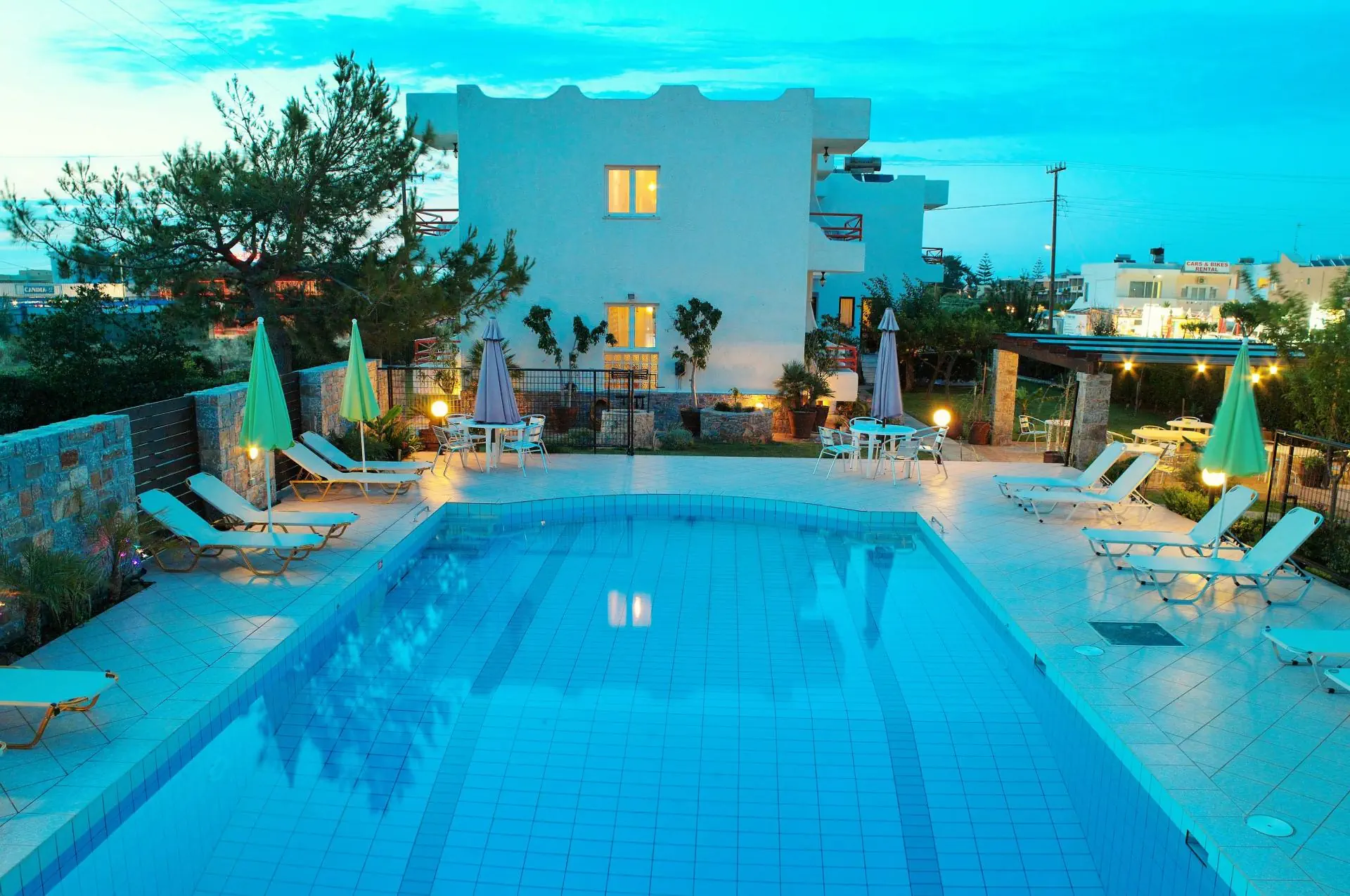 HOTEL ALTIS HOTEL